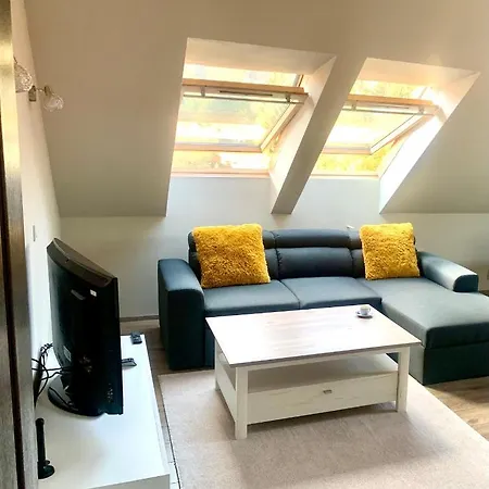 ,,адела”-апартамент за гости Velingrad