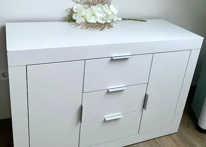 ,,адела”-апартамент за гости Appartement